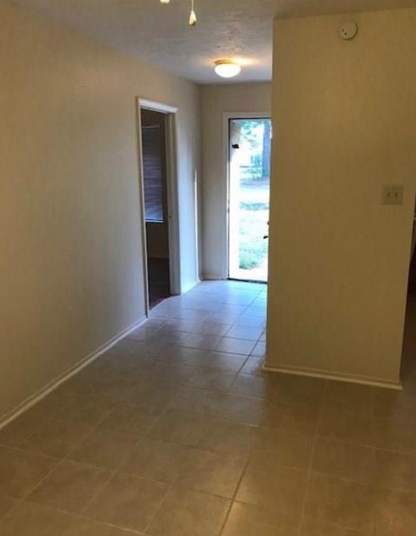 716 Fernwood St, Waller, TX 77484