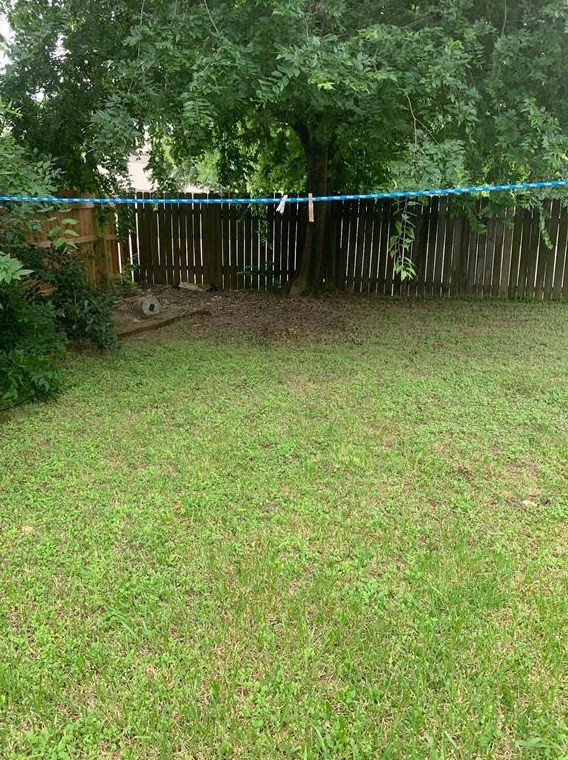 2311 Hazyknoll Ln, Houston TX  77067-3374 exterior