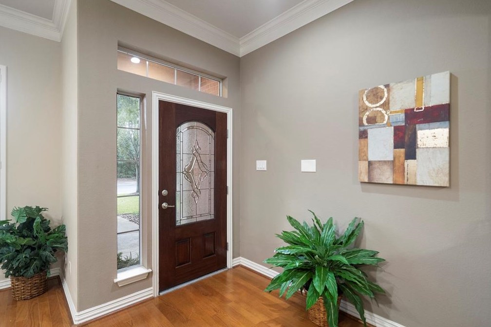 6 Ginger Jar St, Spring, TX 77382