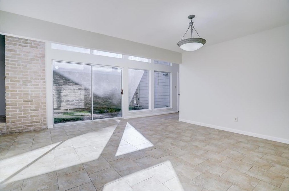 15706 Stoney Fork Dr, Houston TX  77084-3656 exterior