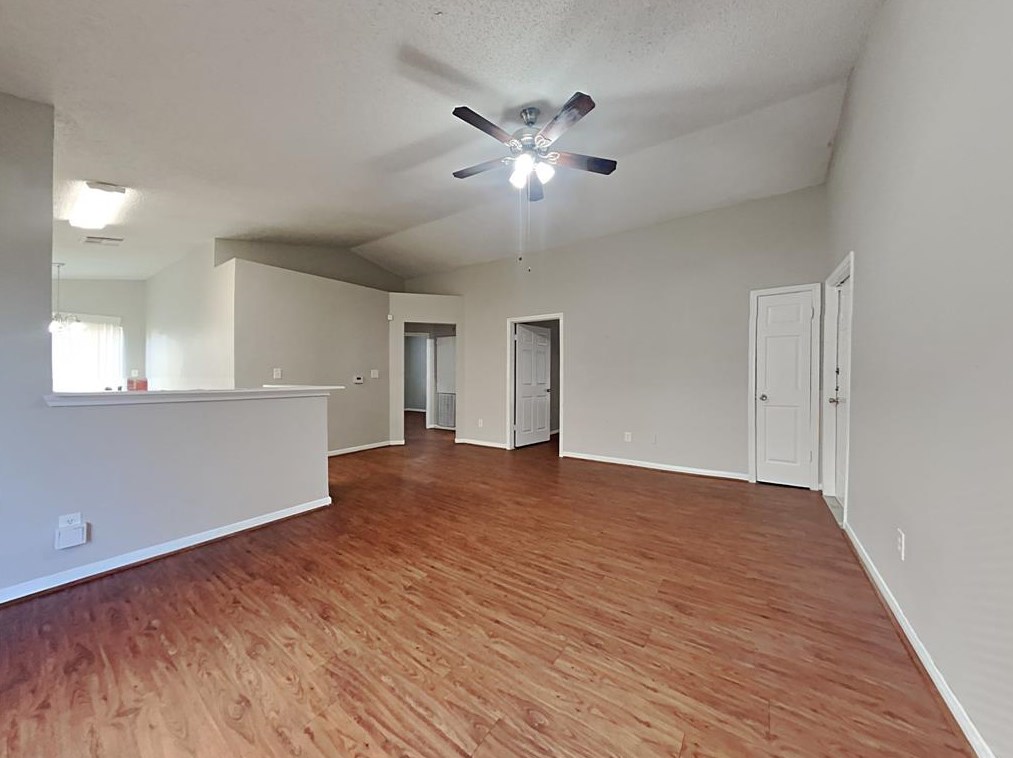 3122 Kelling St, Houston, TX 77045
