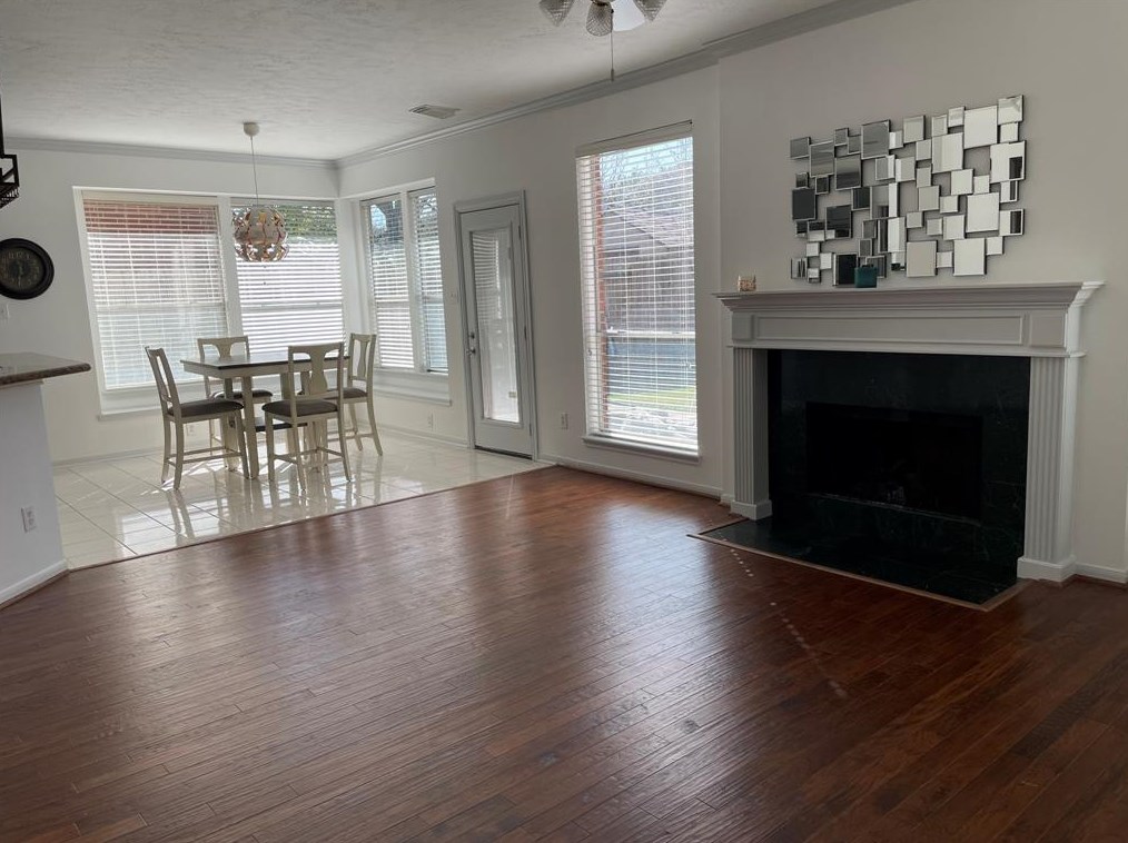 4546 Springfield Lakes St, Sugar Land TX  77479-2000 exterior