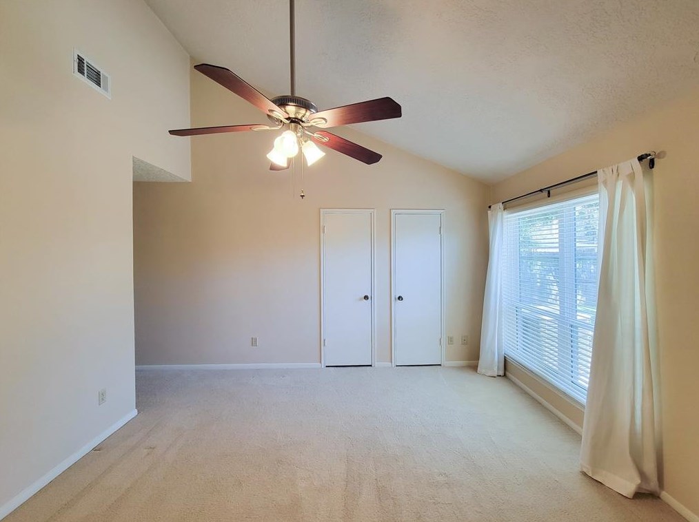 11813 Southlake Dr, Houston TX  77077-6762 exterior