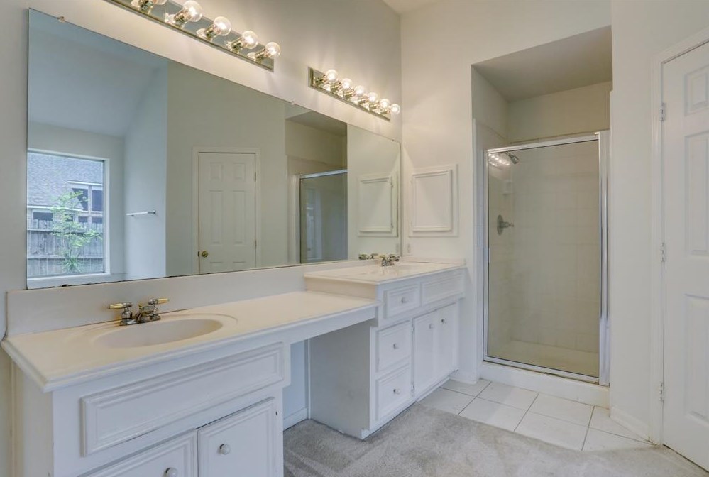 1839 Brightlake Way, Missouri City TX  77459-1666 exterior