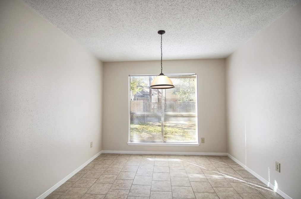 11 Treadwell Ct, Spring TX  77381-3289 exterior