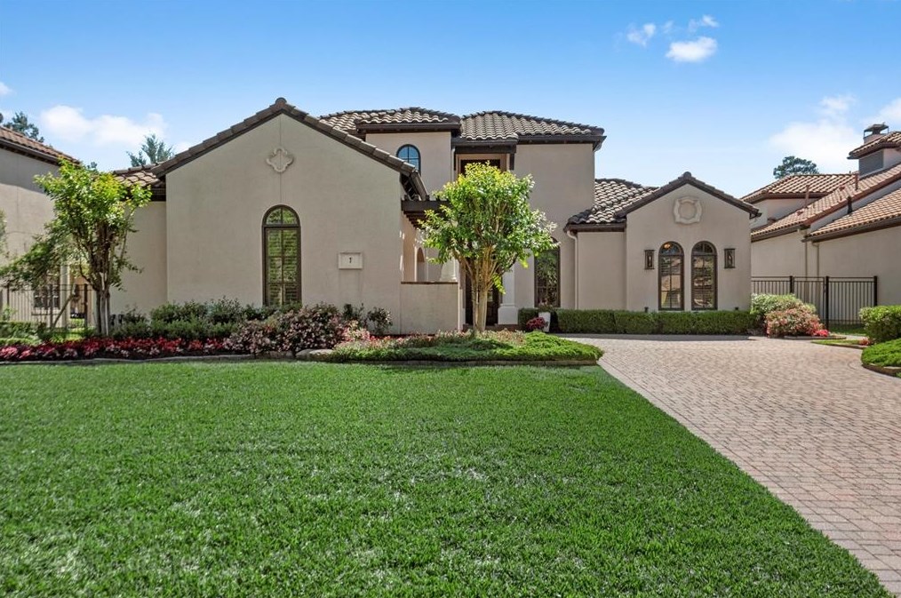 7 Club Ridge Ct, Spring, TX 77382-2109