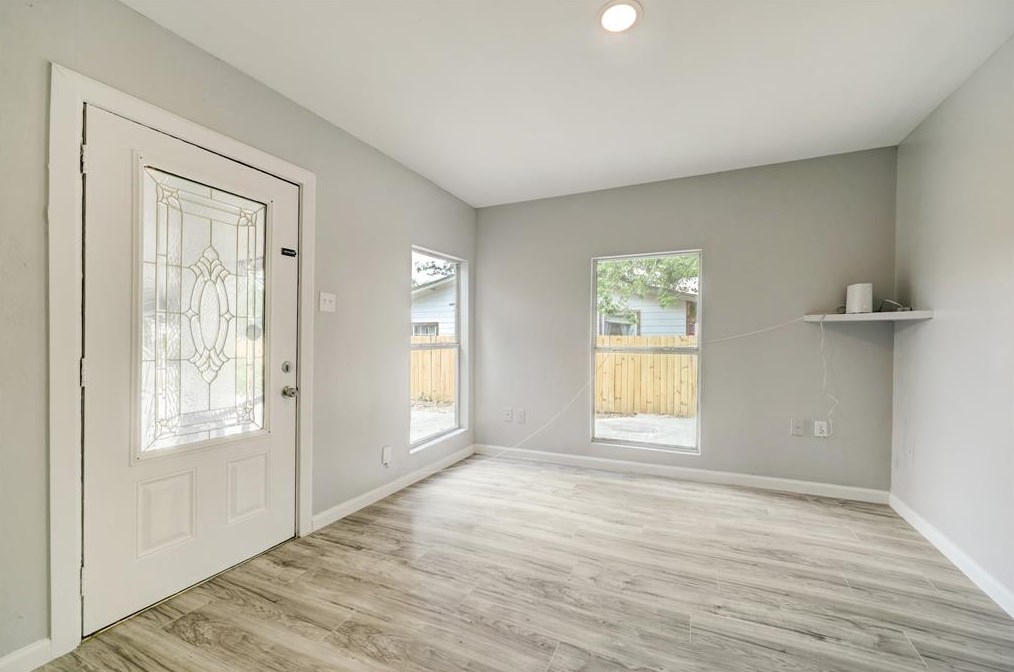 3503 Cedar Hill Ln, Houston, TX 77093-2737