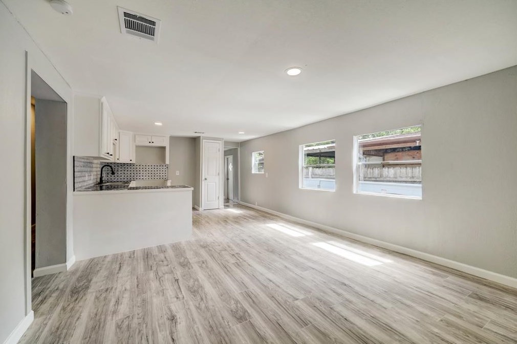 3503 Cedar Hill Ln, Houston TX  77093-2737 exterior