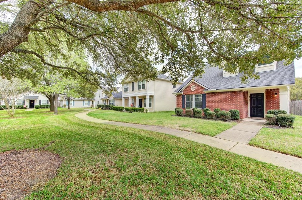 3947 Townpark Ln, Missouri City, TX 77459