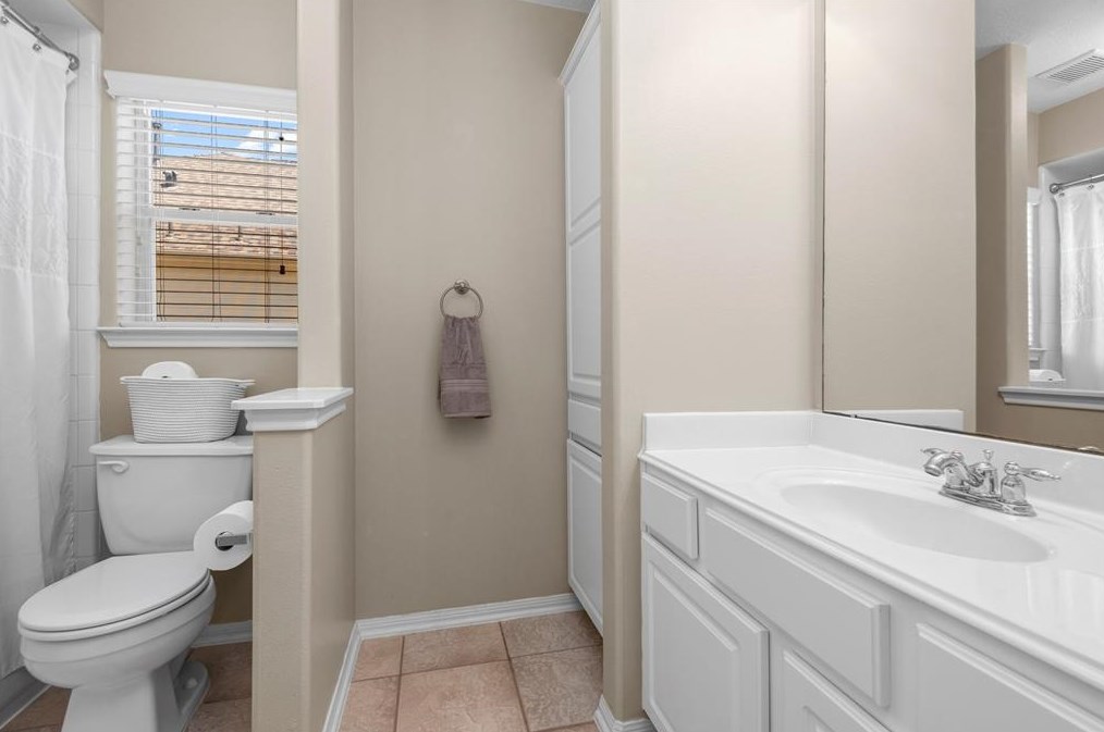 6506 Pne Reserve Dr, Spring TX 77389-4256 exterior