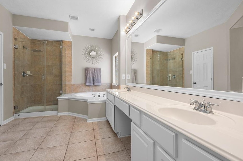 6506 Pne Reserve Dr, Spring TX 77389-4256 exterior