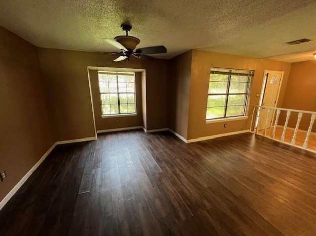4128 Heatherglen St, Bay City TX  77414-6930 exterior