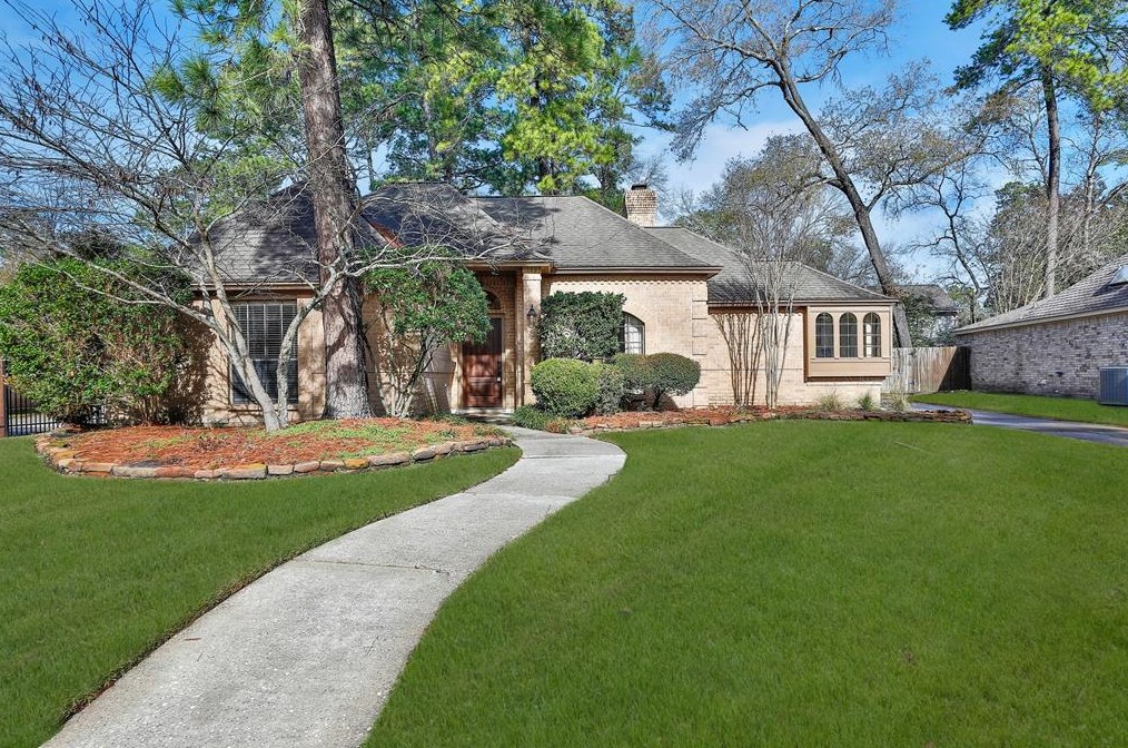 3931 Fawn Creek Dr, Humble, TX 77339
