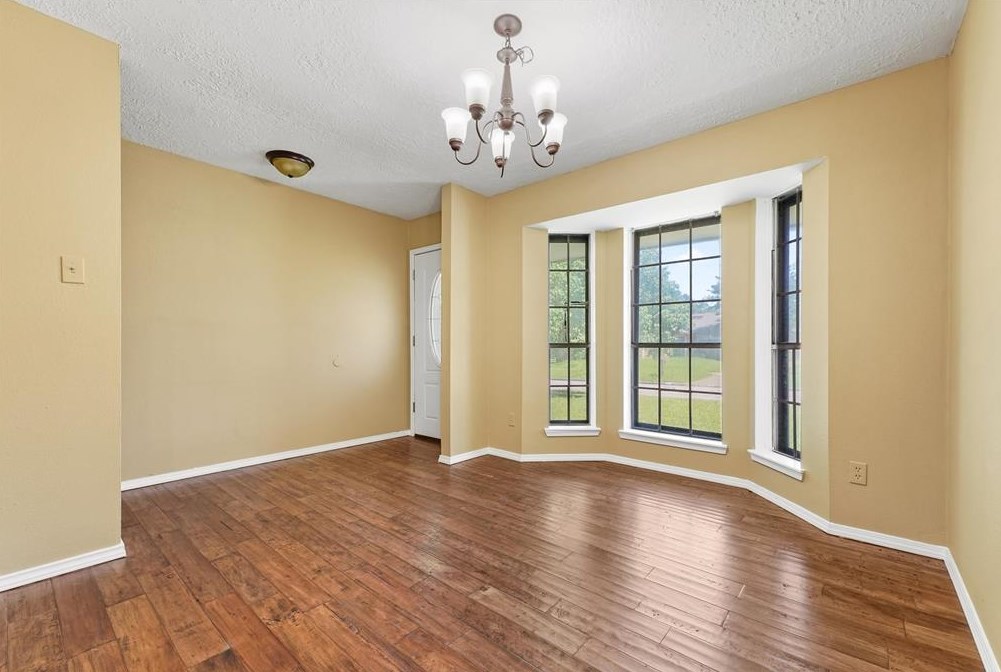 5615 Bridgegate Dr, Spring TX  77373-7195 exterior