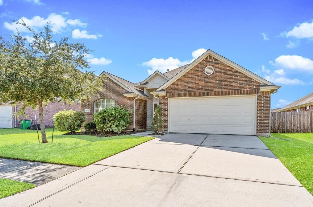 5307 Lost Cove Ln, Spring, TX 77373