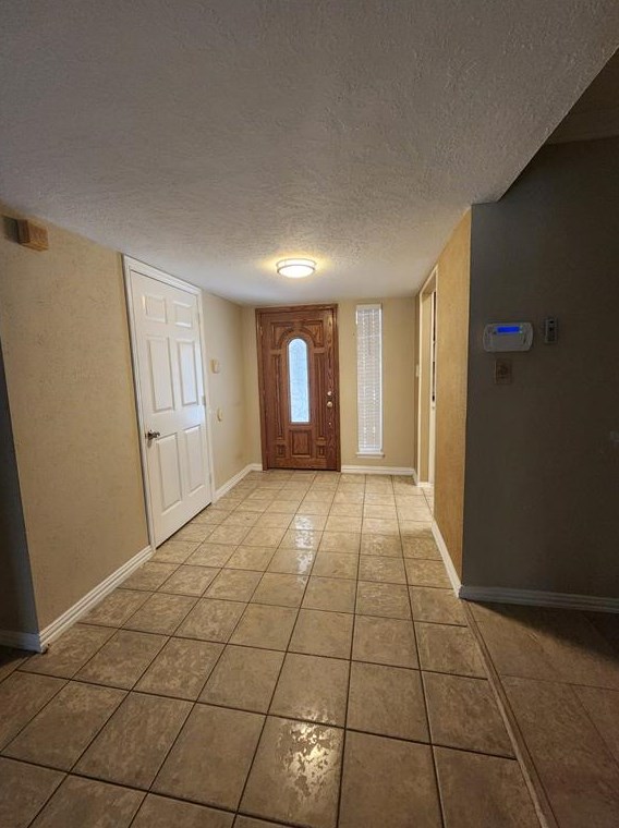 6615 Winfield Rd, Houston, TX 77050-4703