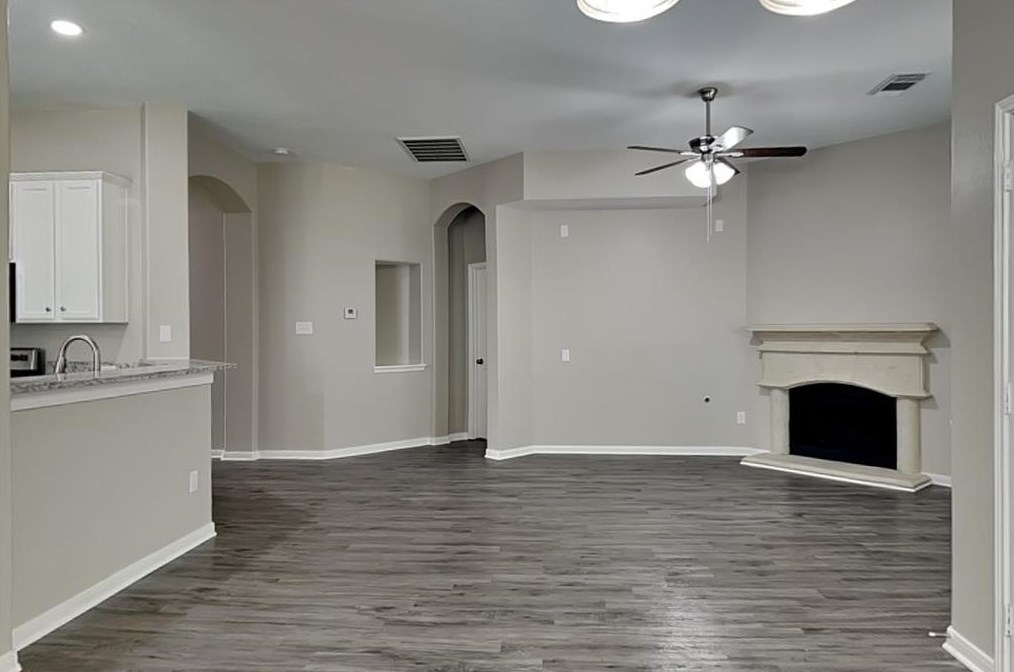 9330 Edgeloch Dr, Spring, TX 77379-4375
