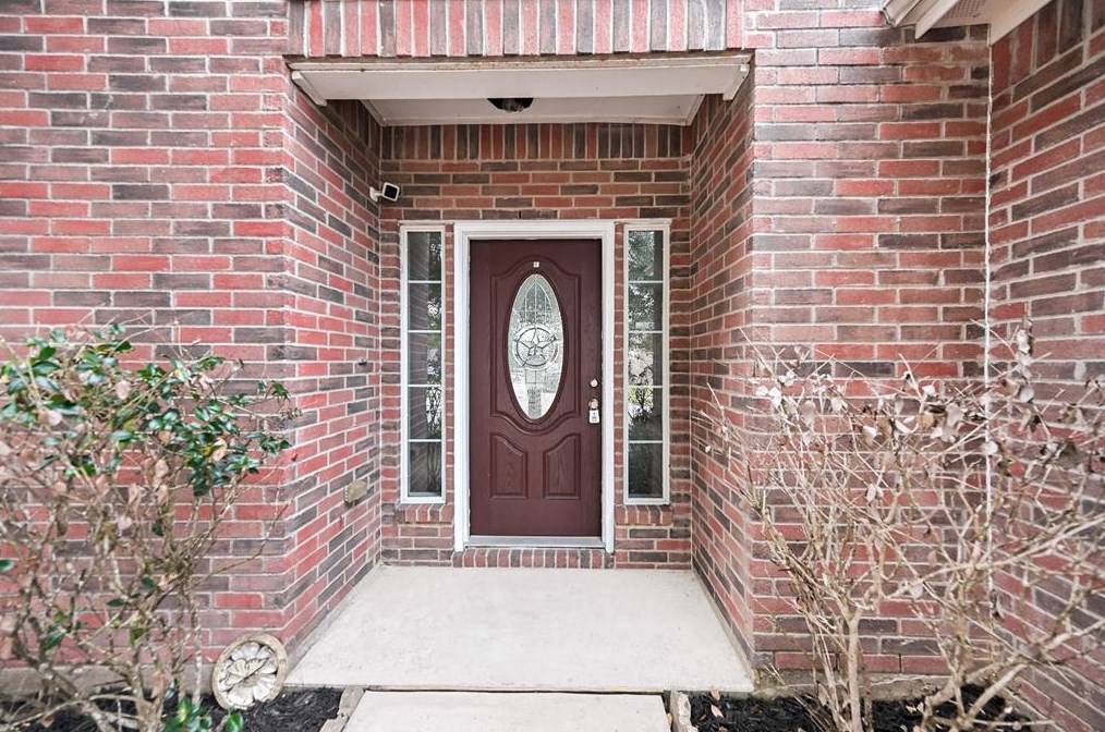 22807 Fairfax Village Cir, Spring TX  77373-5002 exterior