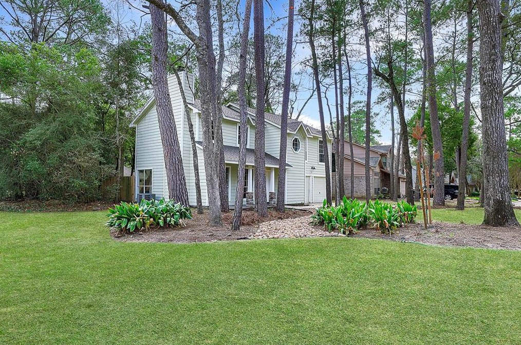 15 Summer Star Ct, Spring TX  77380-2892 exterior