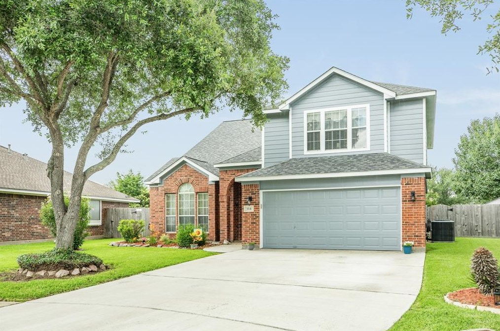 114 Mango St, Richwood, TX 77566-5120