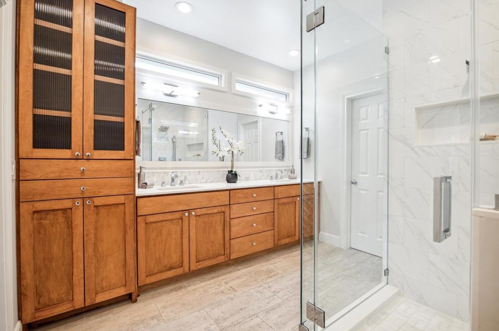 4033 Coleridge St, Houston TX  77005-2725 exterior