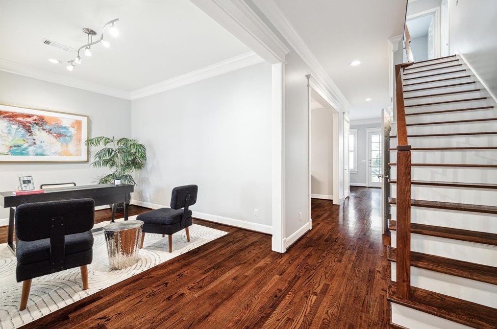 4033 Coleridge St, Houston TX  77005-2725 exterior