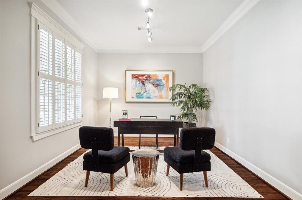 4033 Coleridge St, Houston TX  77005-2725 exterior