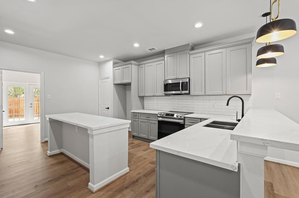 2314 Mckee St #a, Houston, TX 77009