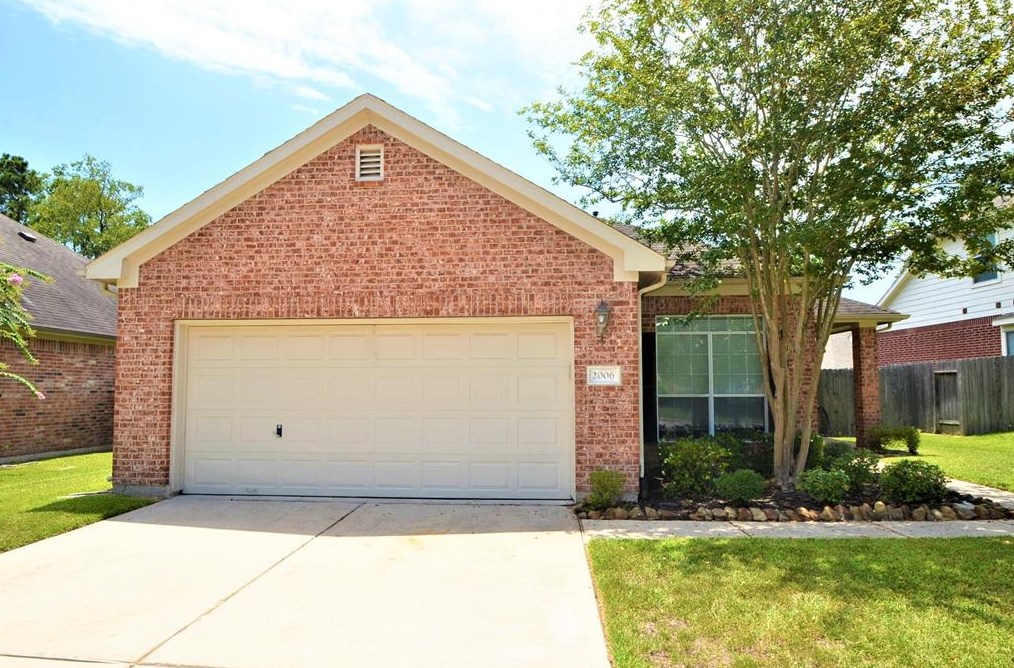 2006 Lulach Ln, Conroe, TX 77301