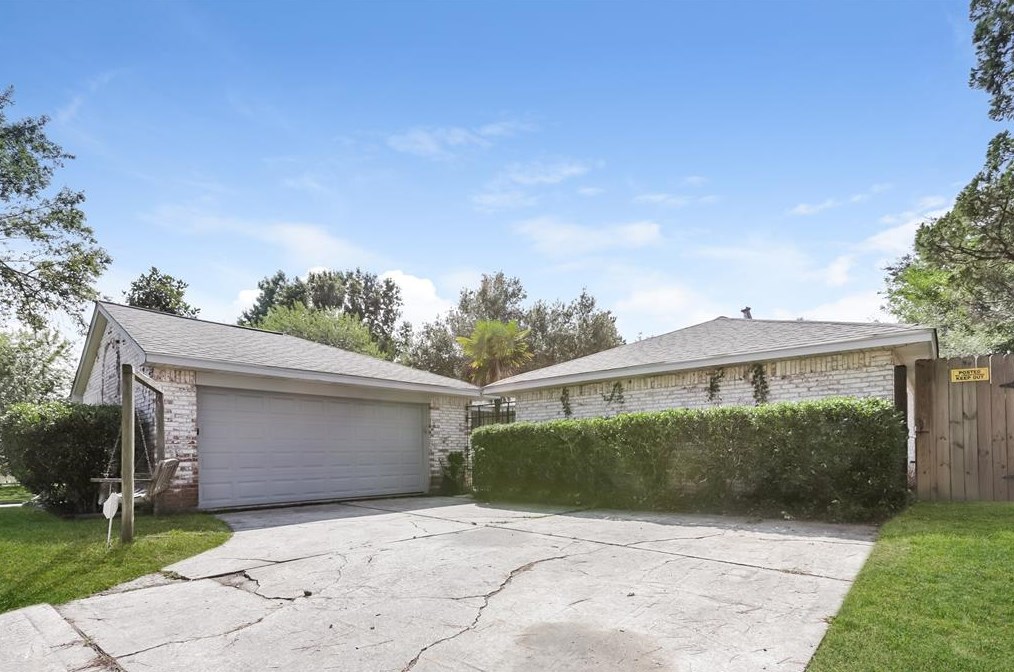22403 Ivygate Dr, Spring TX  77373-8622 exterior