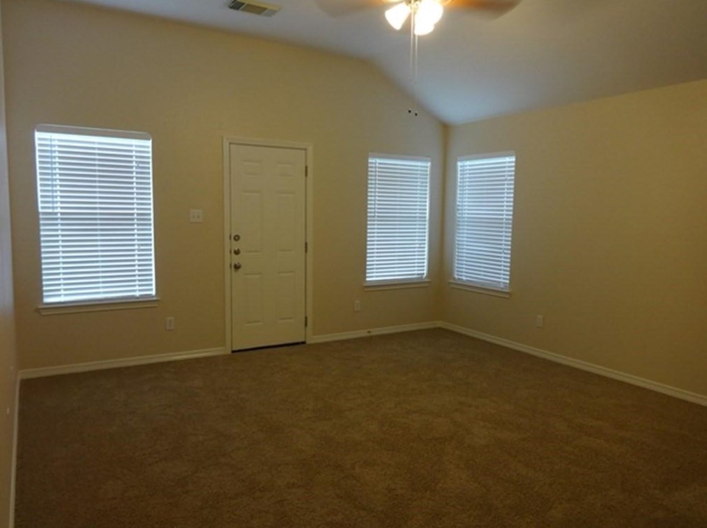 4719 Brazos Point Ln, Fresno, TX 77545