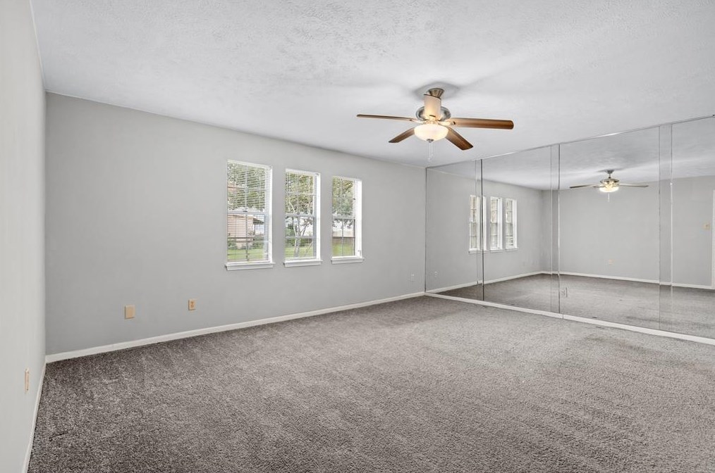 53 River Creek Way, Sugar Land TX  77478-4038 exterior