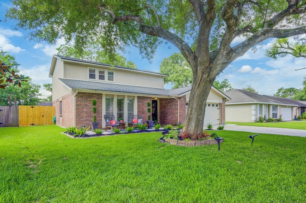 5907 High Meadow St, League City, TX 77573-3112