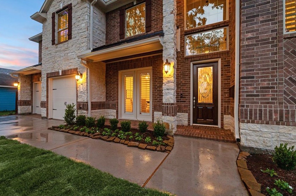 1314 Caywood Ln, Houston, TX 77055-6923