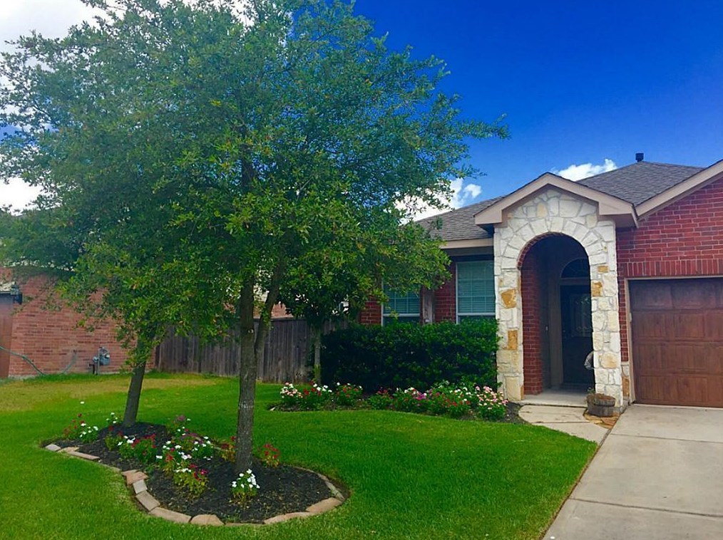 6922 Emerald Pool Ln, Spring, TX 77379-5219