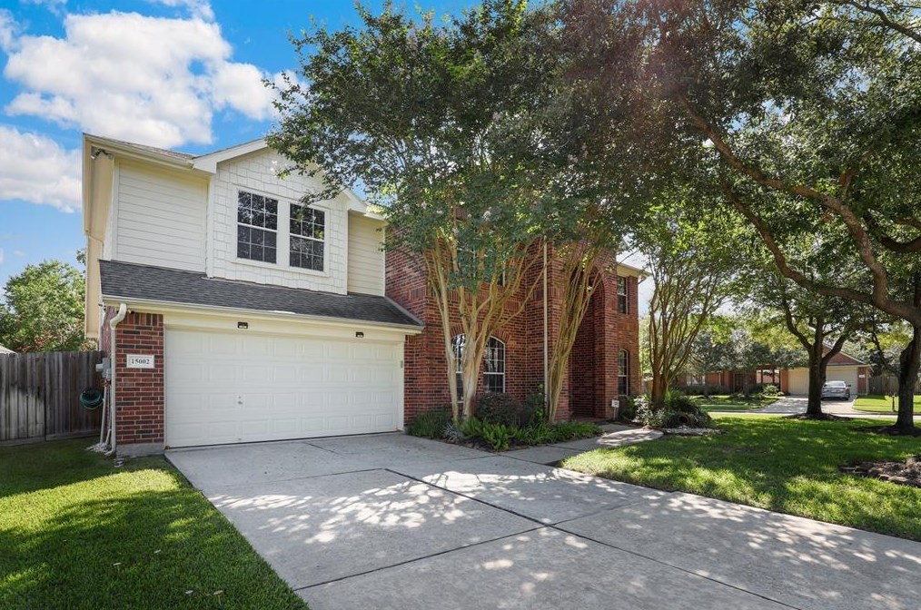 15002 Cozy Hollow Ln, Houston, TX 77044-4455