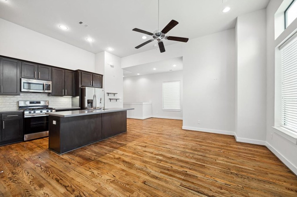 3931 Tulane St, Houston TX  77018-6619 exterior