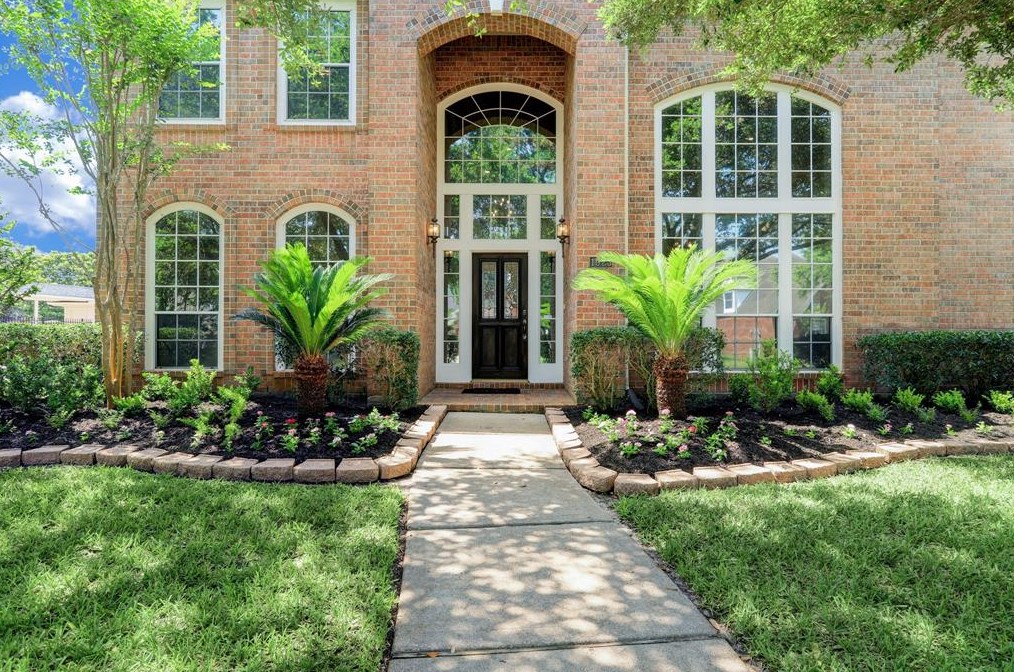 1923 Shoreline Dr, Missouri City, TX 77459-1684