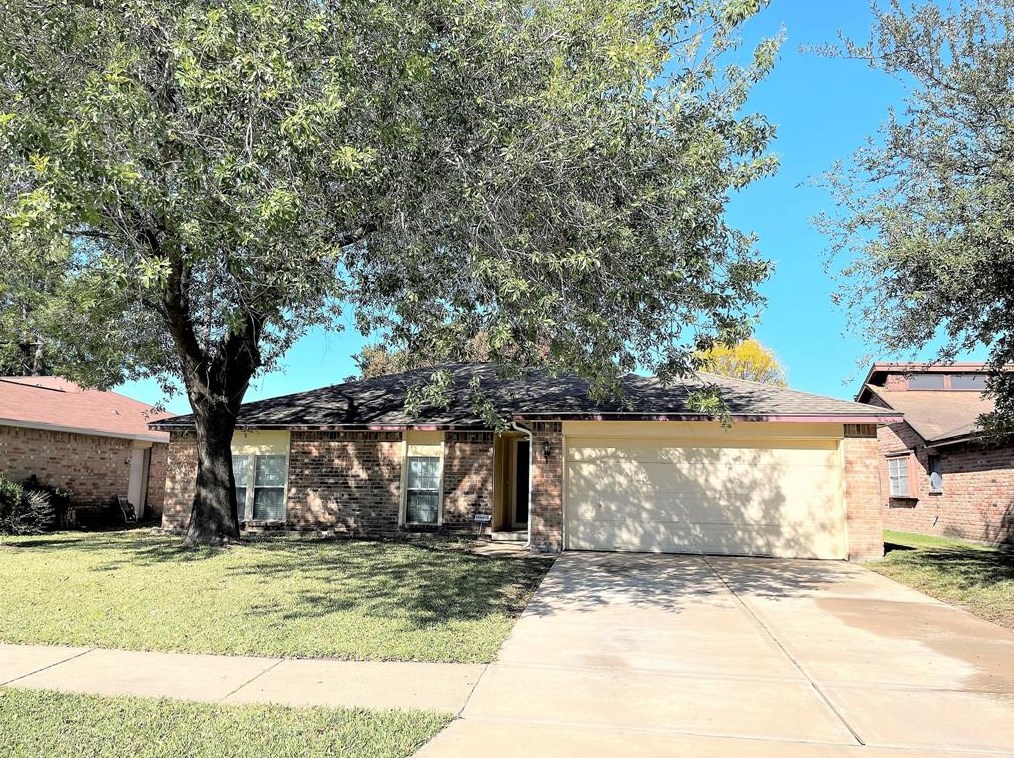 14815 Easingwold Dr, Houston, TX 77015-1913