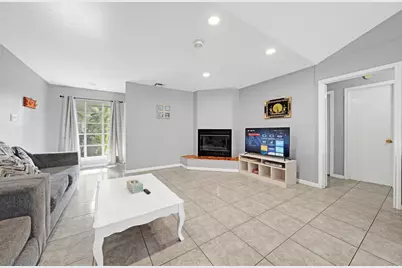 222 Wickhamford Way, Houston, TX 77015 - Photo 8