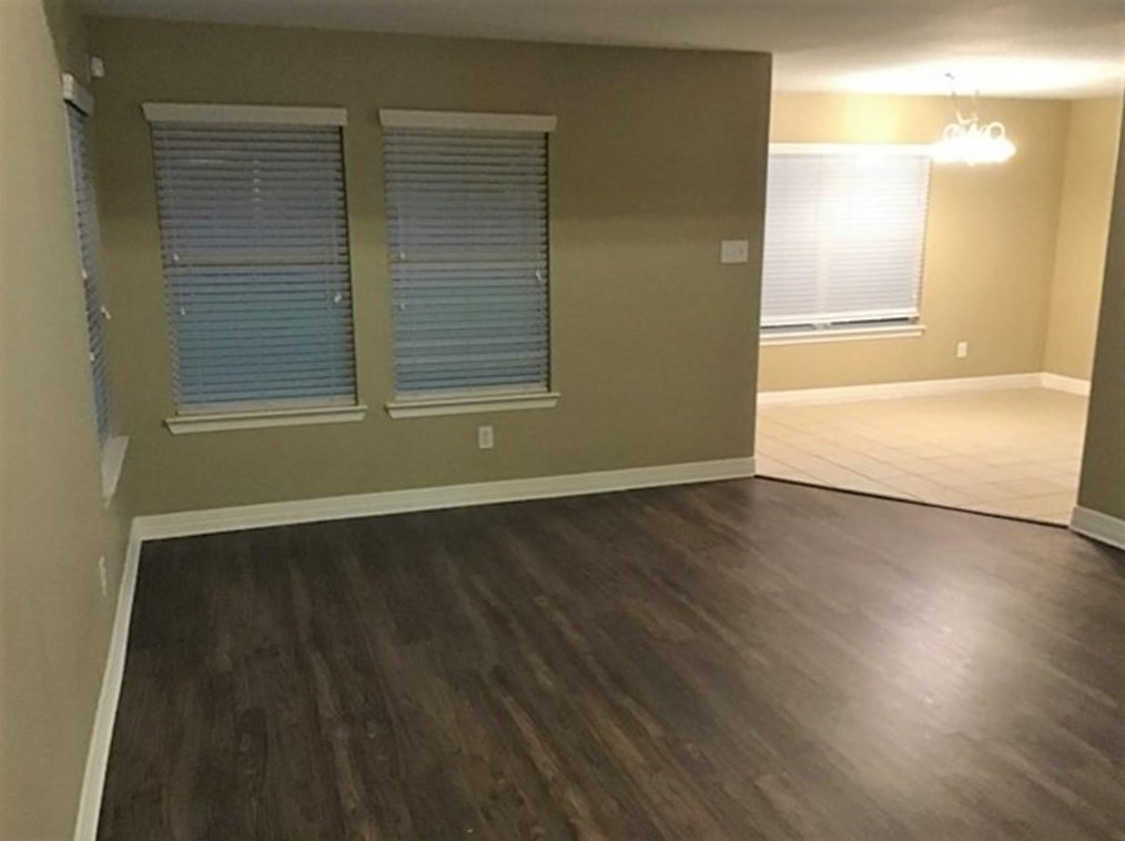18735 Walden Glen Cir, Humble, TX 77346