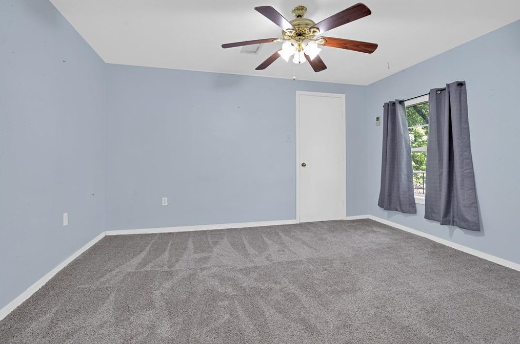 18509 Woodland Frst, Conroe TX  77306-9078 exterior