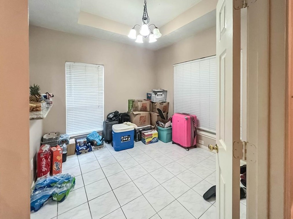 5018 Hearth Holw Ln, Sugar Land TX 77479-3857 exterior