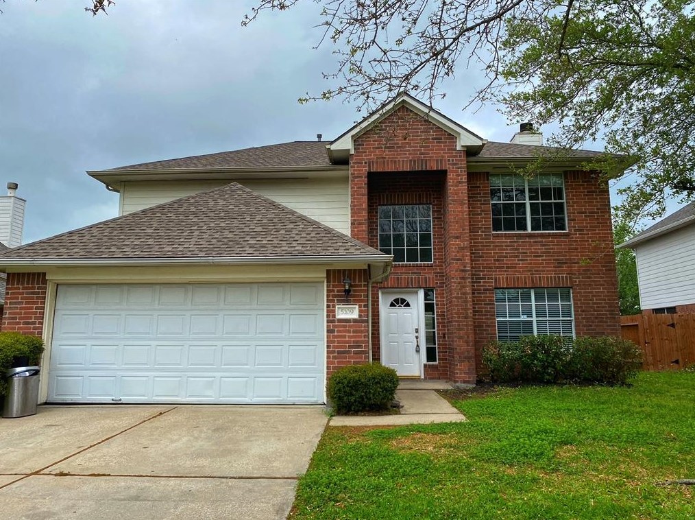 5109 Big Spring Dr, Pearland, TX 77584