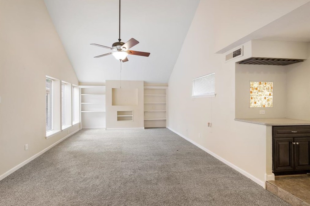 14126 Saddlebend Dr, Houston, TX 77070