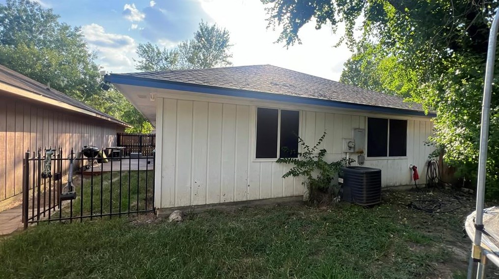 23534 Tree House Ln, Spring, TX 77373-6673
