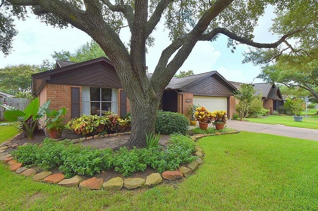 1126 Western Springs Dr, Katy TX  77450-3642 exterior