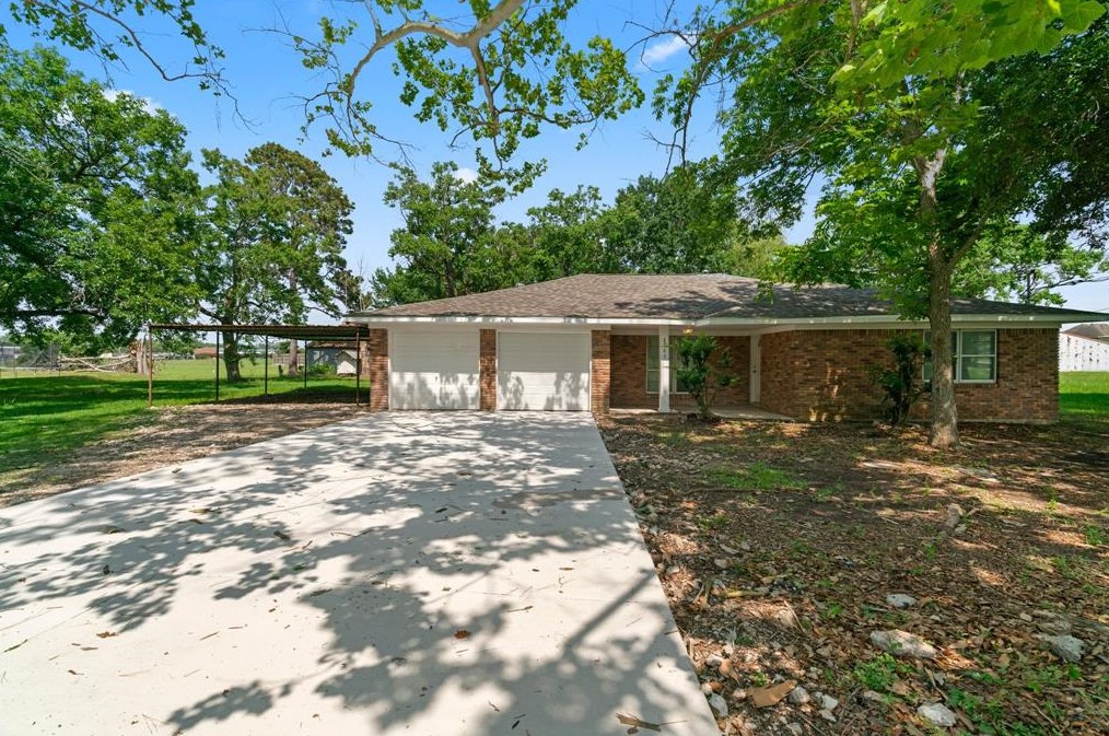 2751 Piper Rd, Pearland, TX 77584-4861