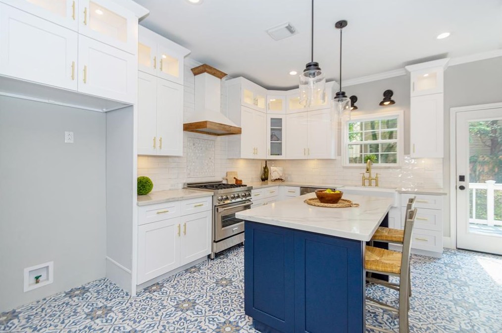 1615 Summer St, Houston TX  77007-4258 exterior