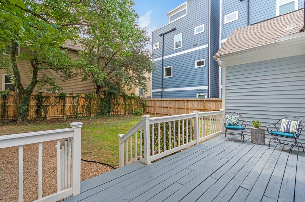 1615 Summer St, Houston TX  77007-4258 exterior